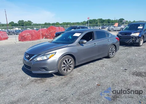 2017 Nissan Altima 2.5 Sv z USA, uszkodzony, nr VIN 1N4AL3AP9HC150388